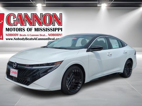 New 2026 Nissan Sentra SR w/ Floor Mat Package FWD image 1