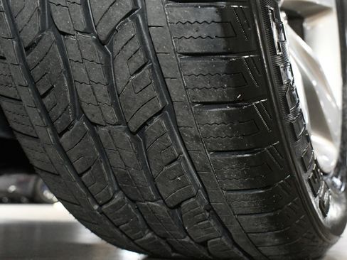 Used 2020 Dodge Challenger SXT image 69