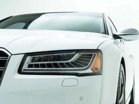 Used 2016 Audi S8 w/ Driver Assistance Package image 11