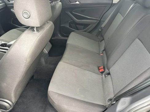 Used 2021 Volkswagen Jetta SE image 14