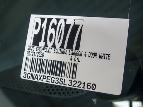 Certified 2025 Chevrolet Equinox LT AWD/4WD image 34
