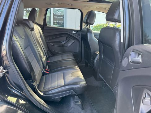 Used 2013 Ford Escape Titanium image 18