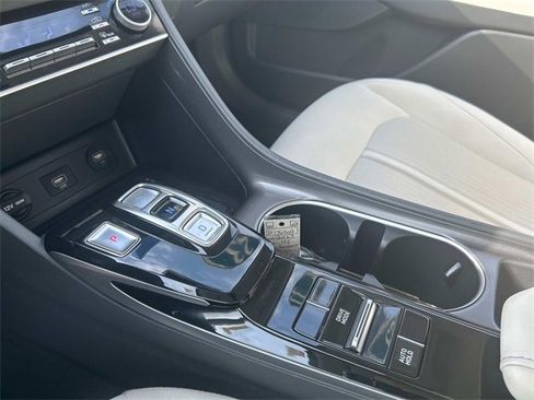 Used 2023 Hyundai Sonata SEL w/ Cargo Package image 29
