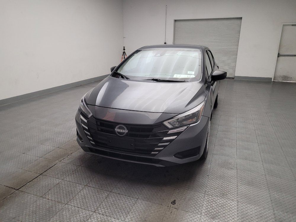 Used 2025 Nissan Versa S w/ Trunk Package FWD image 15