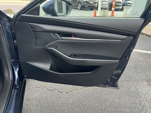Used 2024 MAZDA MAZDA3 s image 29