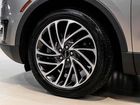 Used 2019 Lincoln Nautilus Reserve image 73