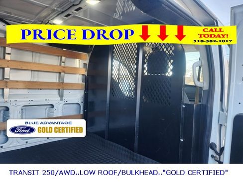 Used 2023 Ford Transit 250 Low Roof AWD w/ Exterior Upgrade Package image 21
