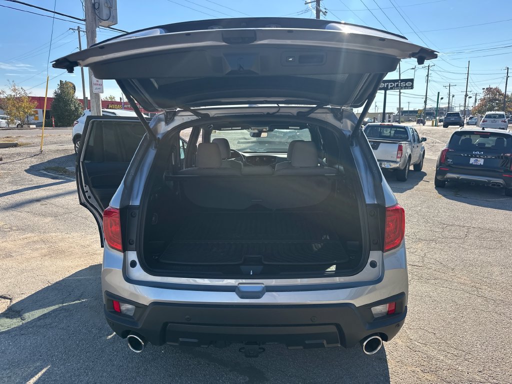 Used 2022 Honda Passport Elite image 14