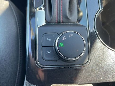 Used 2023 Chevrolet Blazer RS image 27