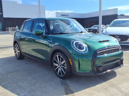 Used 2024 MINI Cooper S FWD image 4