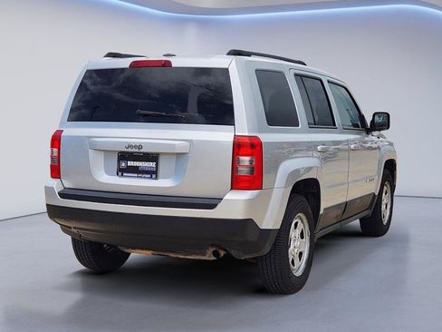 Used 2011 Jeep Patriot Sport w/ PWR Value Group FWD image 9