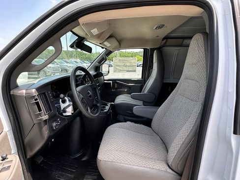 New 2026 GMC Savana 3500 Extended w/ Driver Convenience Package RWD image 13