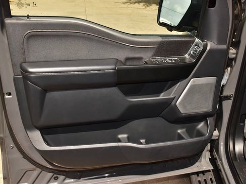 Certified 2021 Ford F150 Raptor w/ Equipment Group 801A High AWD/4WD image 39
