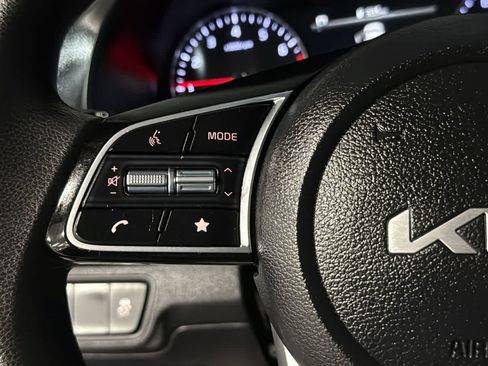 Used 2023 Kia Forte LXS FWD image 12