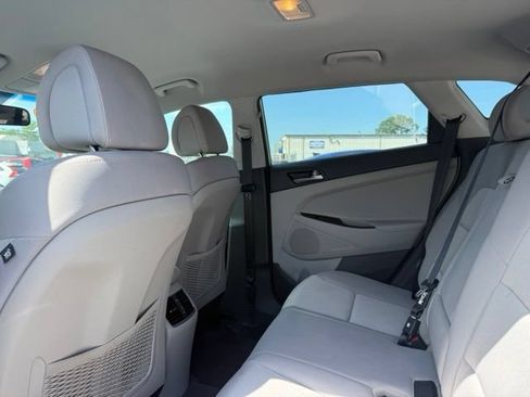 Used 2017 Hyundai Tucson Sport AWD/4WD image 9