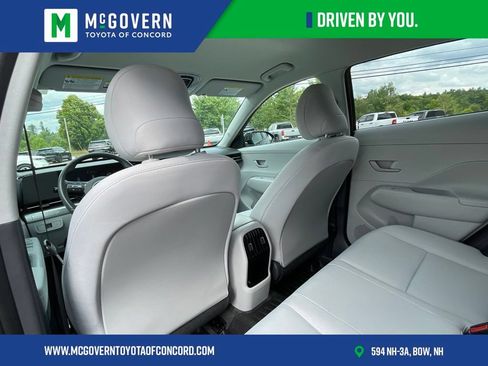 Used 2025 Hyundai Kona SEL AWD/4WD image 15