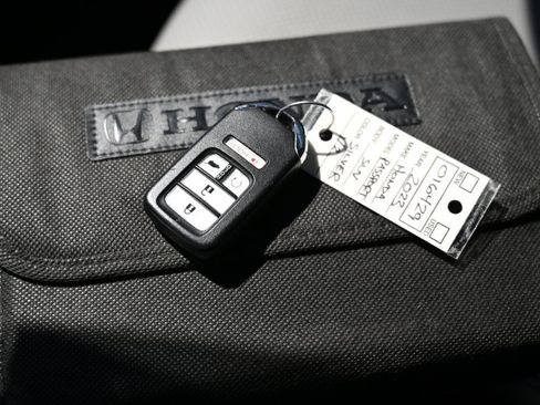 Used 2023 Honda Passport EX-L image 29