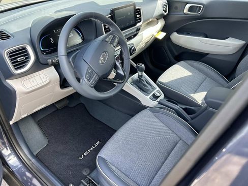 New 2026 Hyundai Venue SEL image 14