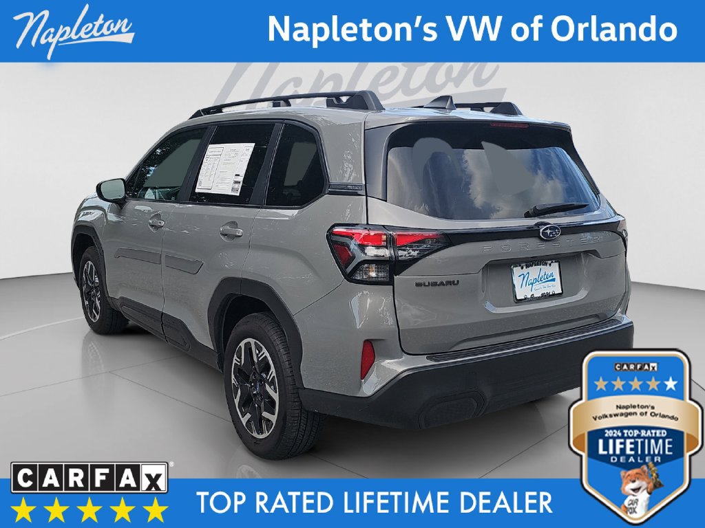 Used 2026 Subaru Forester Premium AWD/4WD image 3