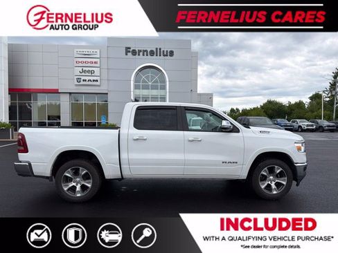 Used 2022 RAM 1500 Laramie AWD/4WD image 2