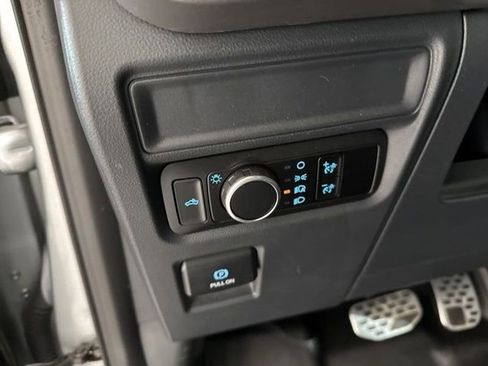 Used 2024 Ford F150 XL image 15