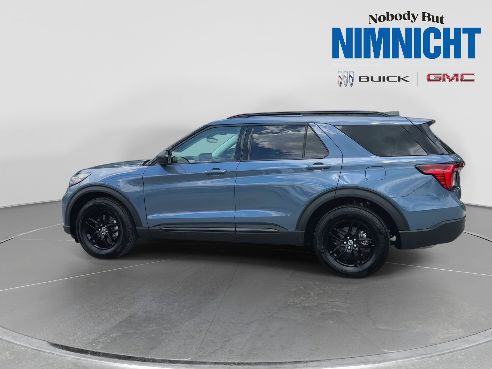 Used 2025 Ford Explorer Active RWD image 5