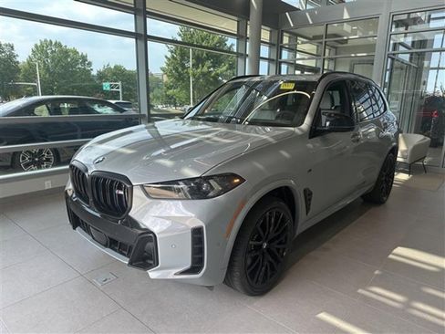 New 2026 BMW X5 M60i image 3