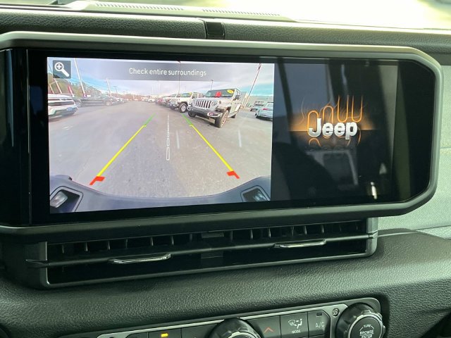 New 2026 Jeep Gladiator Sport AWD/4WD image 28