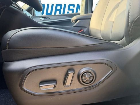 New 2025 Jeep Grand Cherokee Limited w/ MOPAR Finishing Package image 24