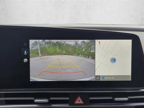 Used 2025 Hyundai Elantra Limited FWD image 14