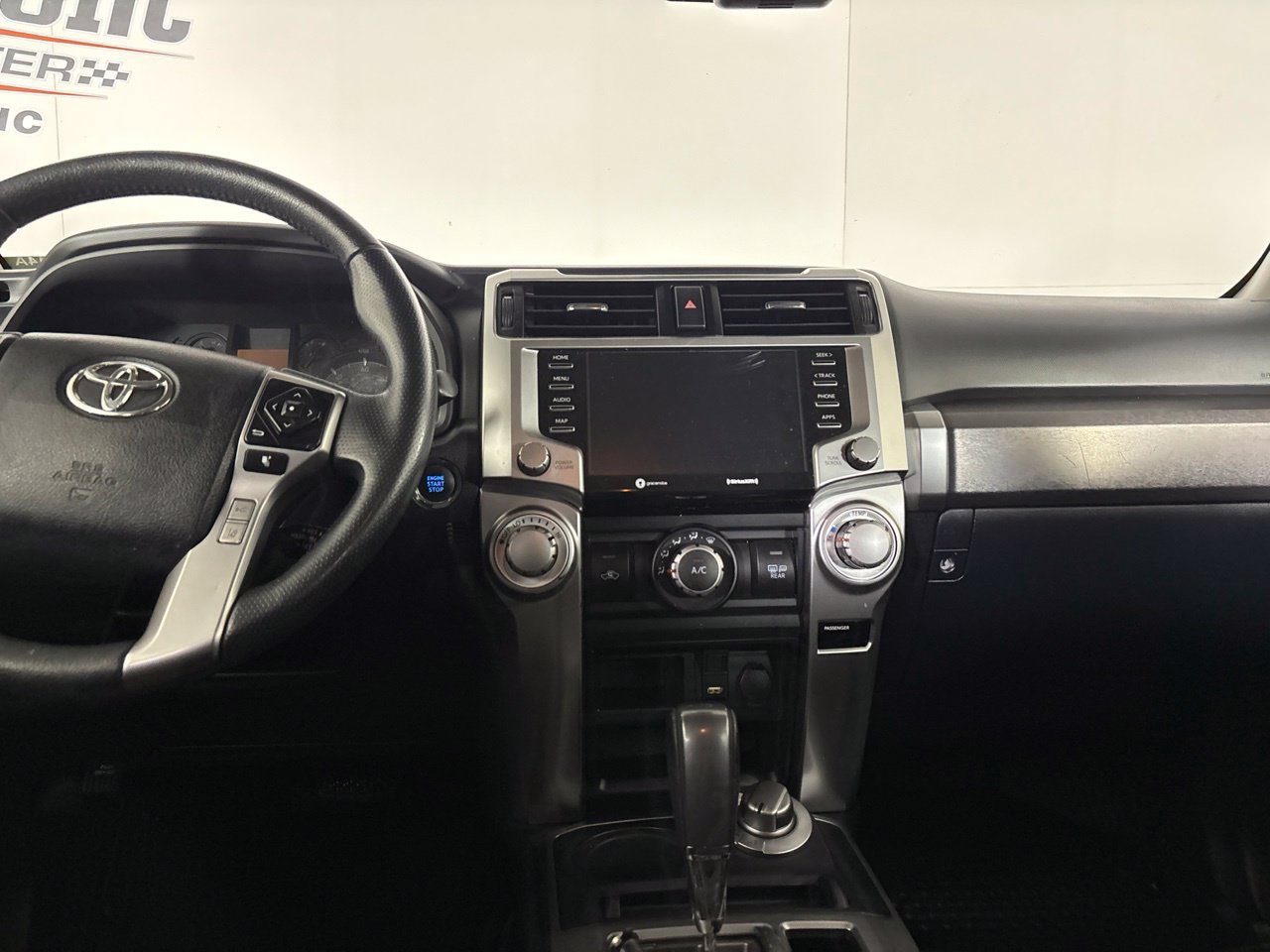 Used 2021 Toyota 4Runner SR5 AWD/4WD image 23