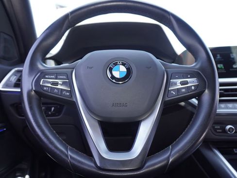 Used 2021 BMW 330i Sedan w/ Convenience Package RWD image 18