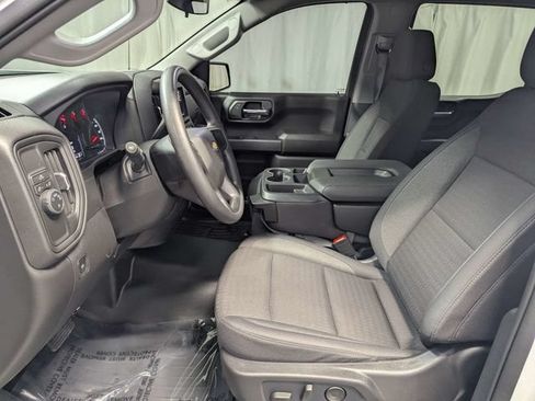 Used 2026 Chevrolet Silverado 1500 Custom RWD image 10