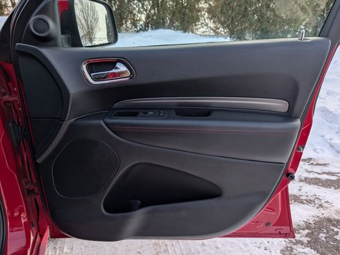 Used 2018 Dodge Durango R/T image 37