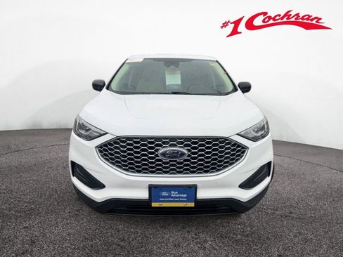 Used 2024 Ford Edge SE image 2