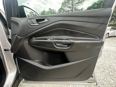 Used 2016 Ford Escape S FWD image 23