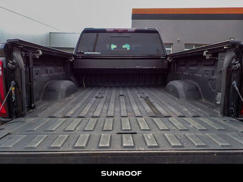 Used 2024 GMC Sierra 2500 Denali Ultimate w/ Max Trailering Package AWD/4WD image 9