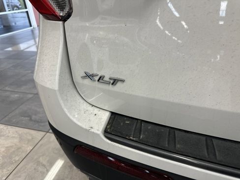 Used 2023 Ford Explorer XLT w/ Equipment Group 202A image 8