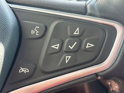 Used 2022 Chevrolet Equinox LT image 21