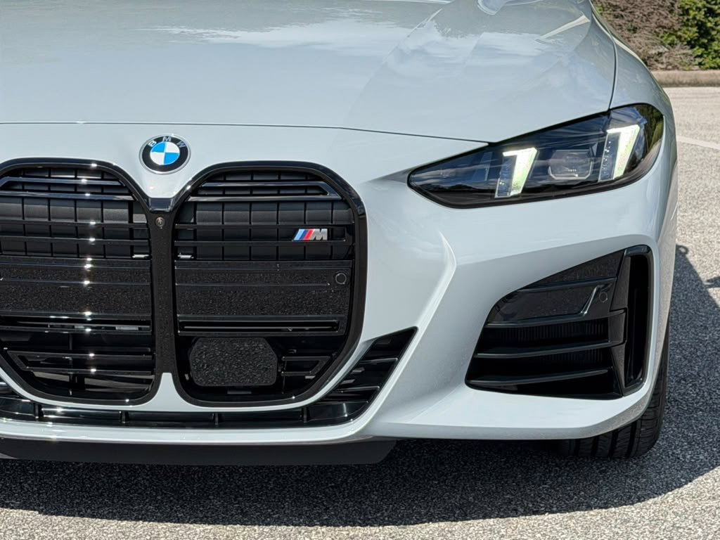 New 2027 BMW 440i xDrive Convertible AWD/4WD image 9