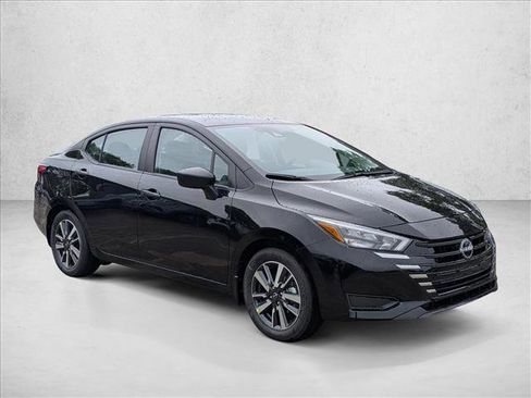 Used 2025 Nissan Versa S w/ S Plus Package image 6
