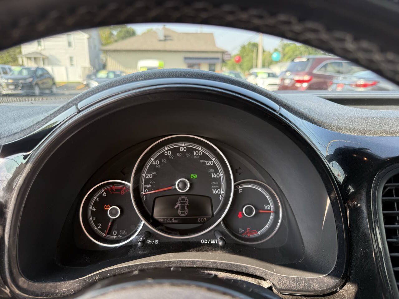 Used 2018 Volkswagen Beetle 2.0T S FWD image 10