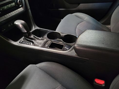 Used 2019 Hyundai Sonata SE FWD image 26