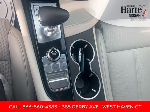 Used 2024 Genesis G70 2.5T RWD image 55