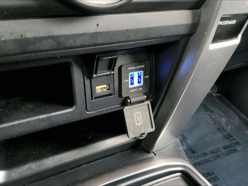 Used 2022 Toyota 4Runner SR5 Premium image 30