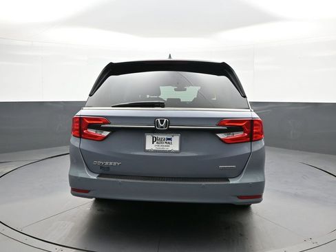 Used 2023 Honda Odyssey Touring image 7