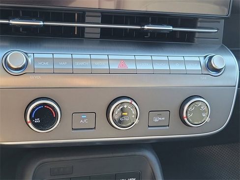 New 2026 Hyundai Kona SE image 11