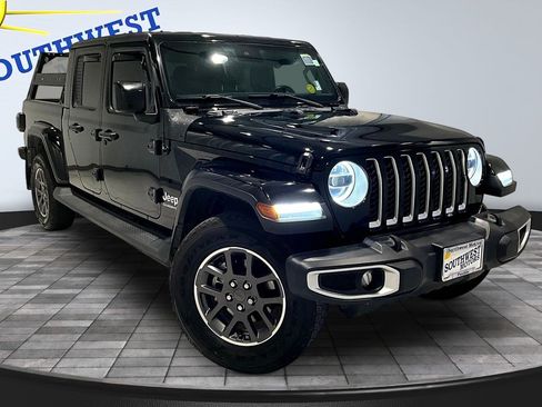 Used 2021 Jeep Gladiator Overland w/ Popular Equipment Package AWD/4WD image 3