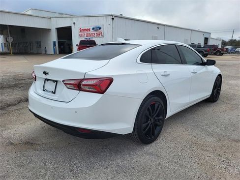 Used 2024 Chevrolet Malibu LT w/ Redline Edition image 24