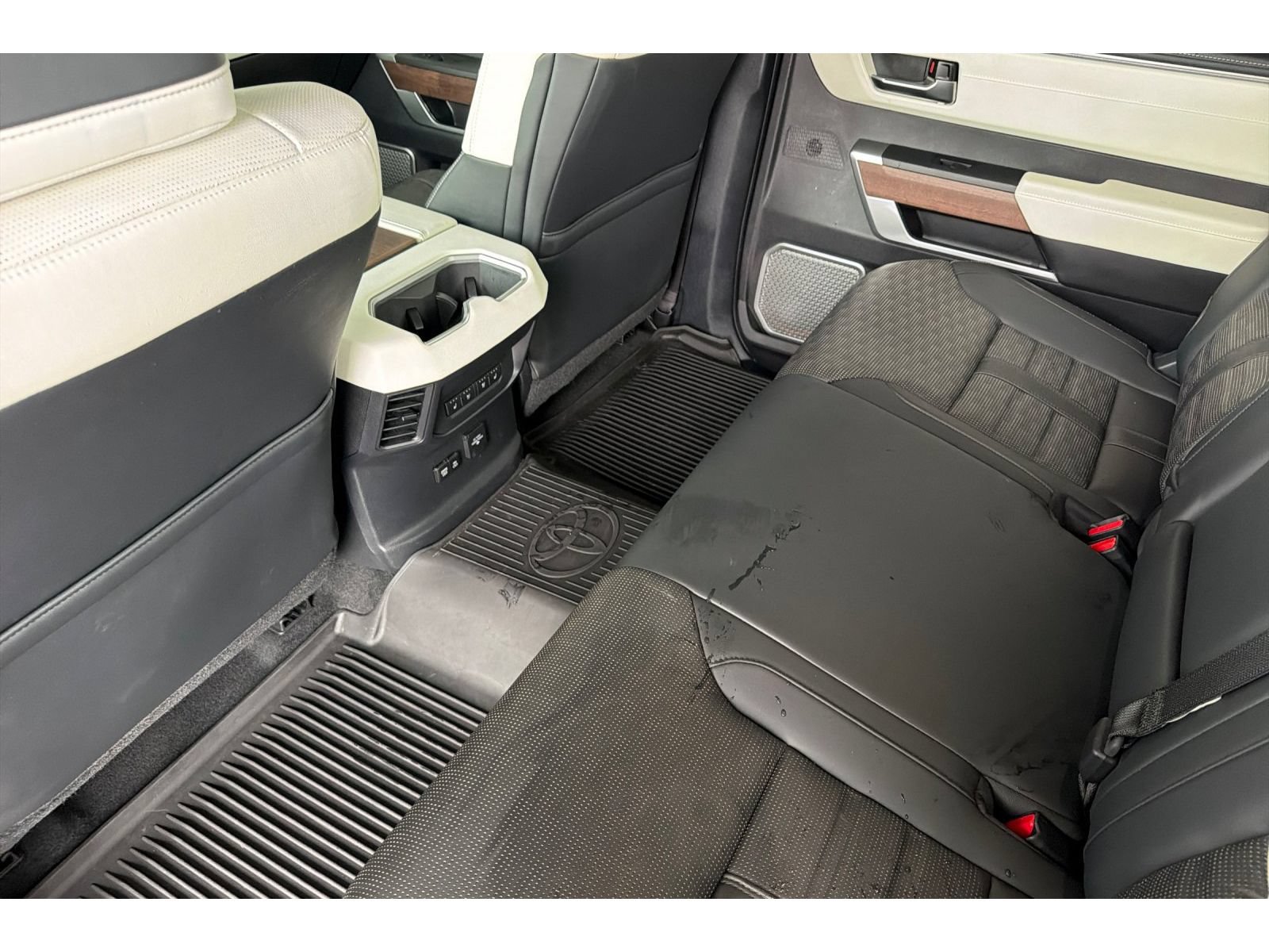 Used 2023 Toyota Tundra Capstone AWD/4WD image 13